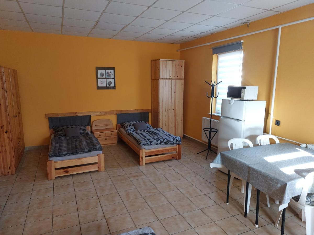 Collingo Belvarosi Szallas Apartment Казинцбарцика Екстериор снимка