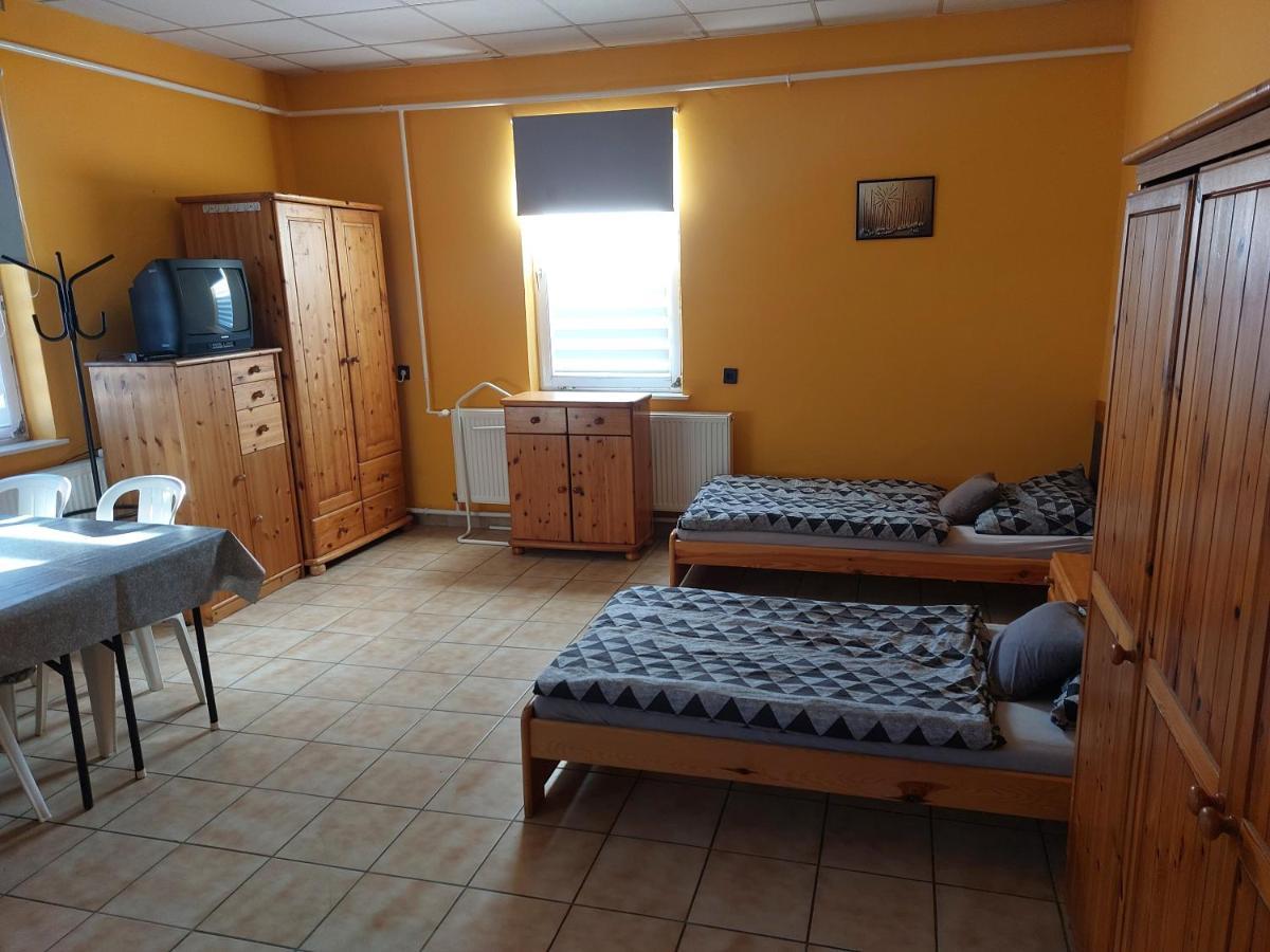 Collingo Belvarosi Szallas Apartment Казинцбарцика Екстериор снимка