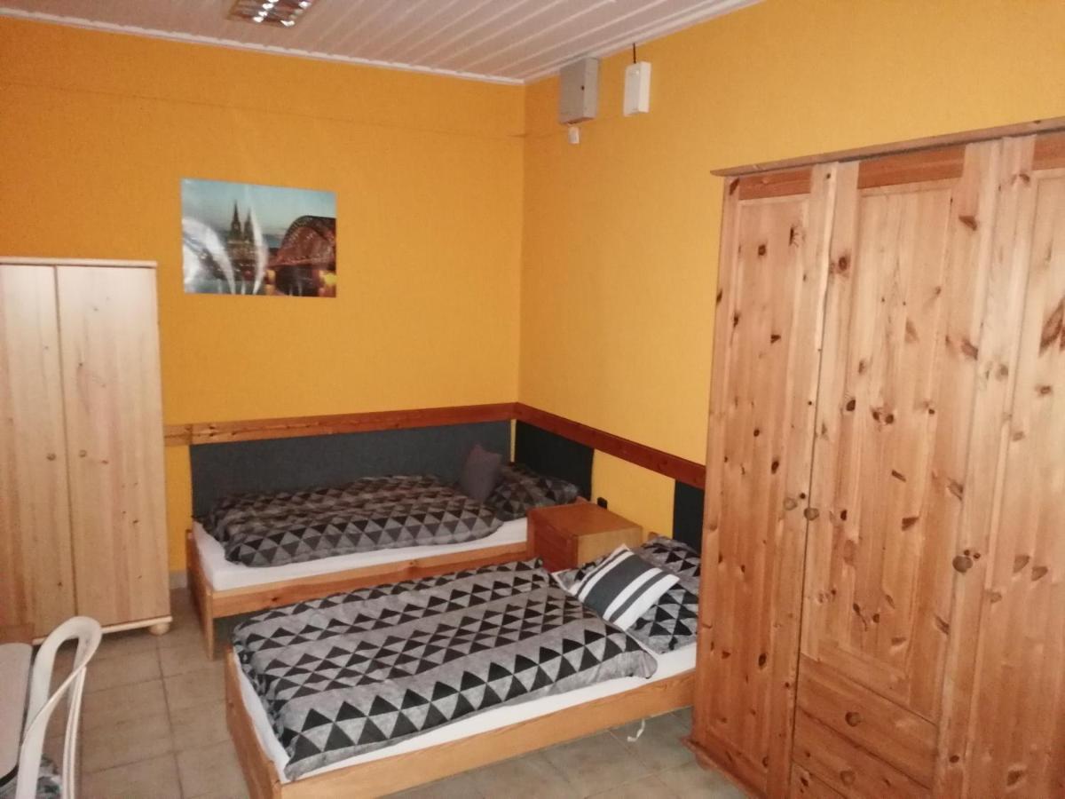 Collingo Belvarosi Szallas Apartment Казинцбарцика Екстериор снимка