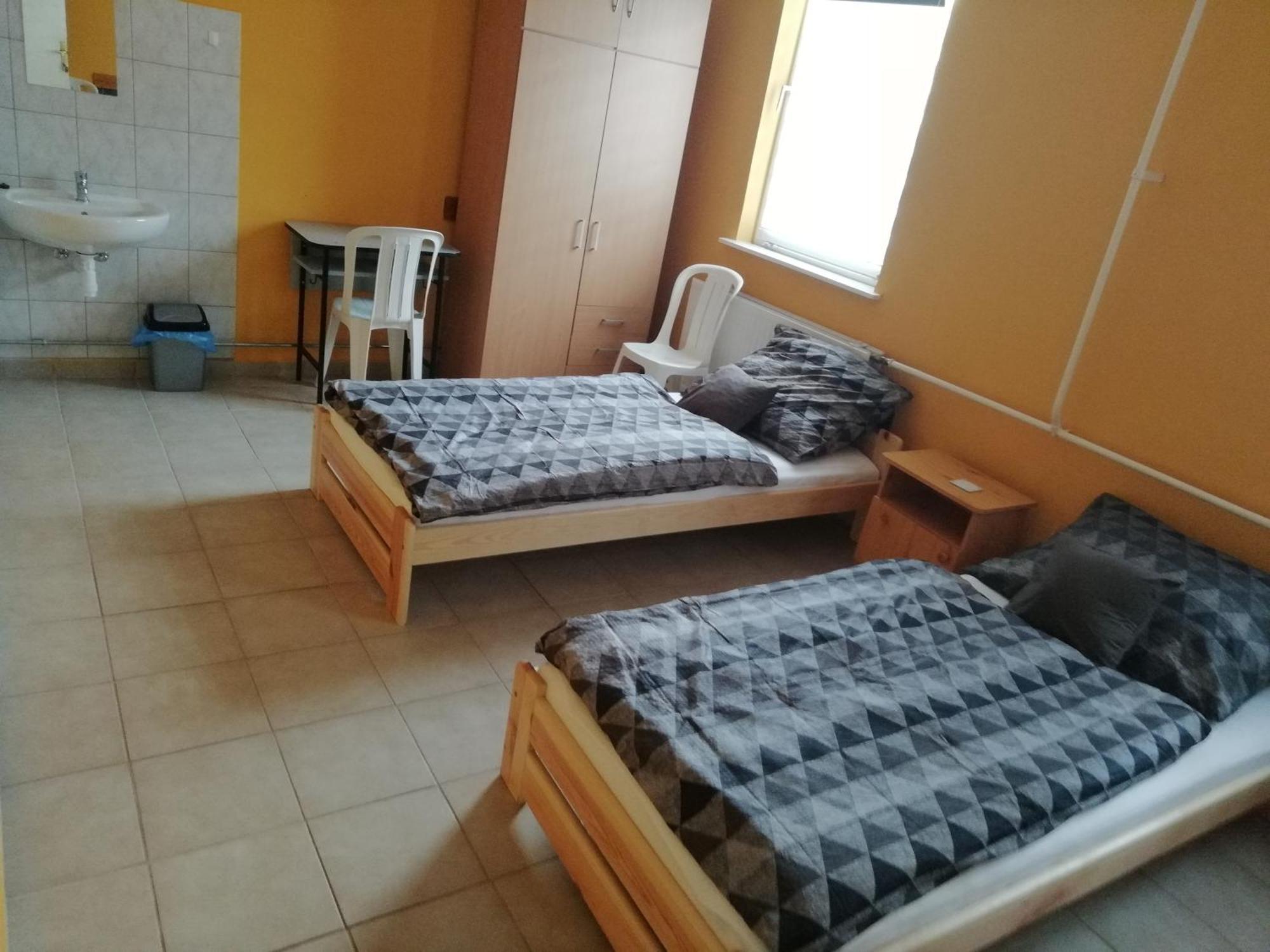 Collingo Belvarosi Szallas Apartment Казинцбарцика Стая снимка